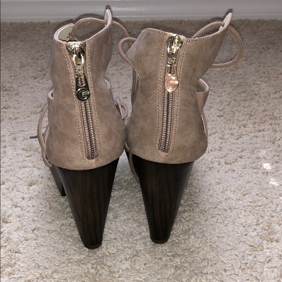 Guess wedges - Picture 2 of 4